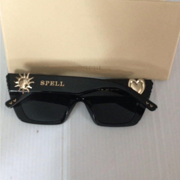 NEW! Spell Gypsy Sunshine Sunglasses with Decorative Temples -